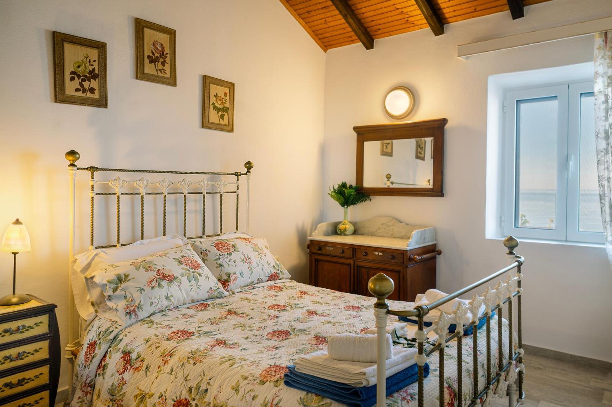 Nissaki Olive Press Villas Nisaki  外观 照片