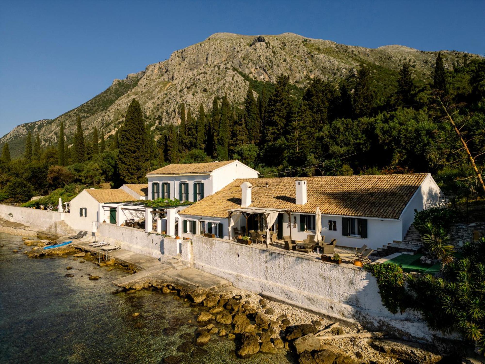 Nissaki Olive Press Villas Nisaki  外观 照片